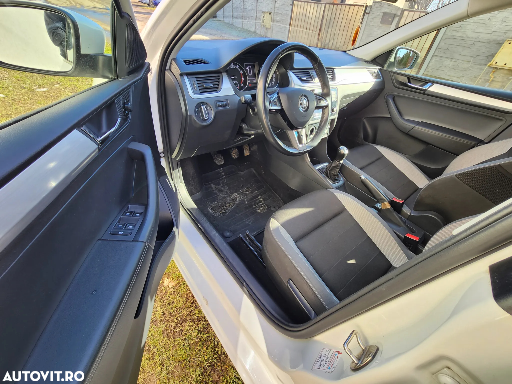 Skoda RAPID 1.0 TSI Ambition - 5