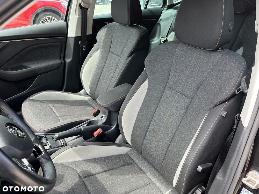Skoda Kamiq 1.0 TSI Style DSG - 12