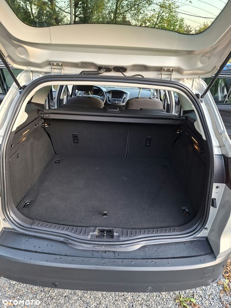 Ford Focus - 26