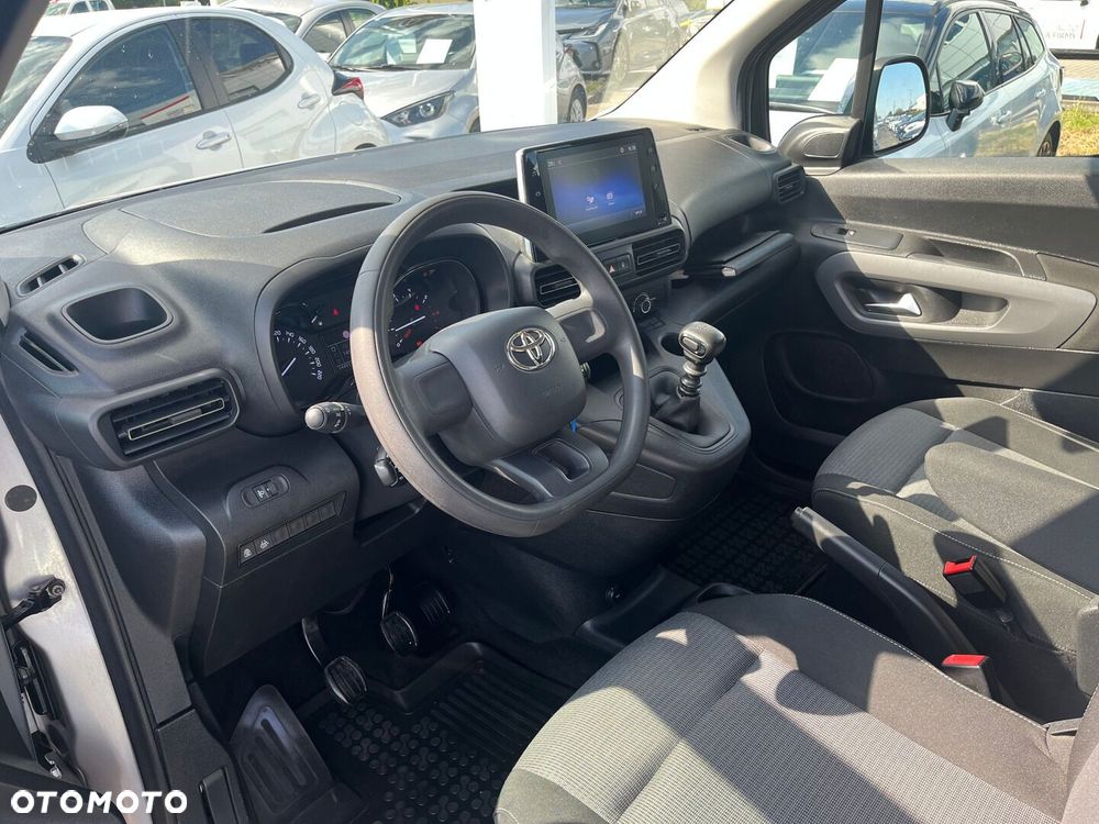 Toyota Proace City Verso 1.5 D-4D Business - 4