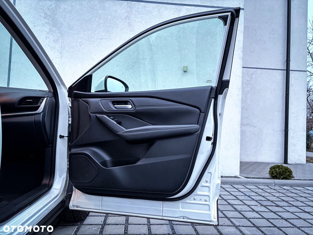 Nissan Qashqai 1.3 DIG-T MHEV Tekna - 18