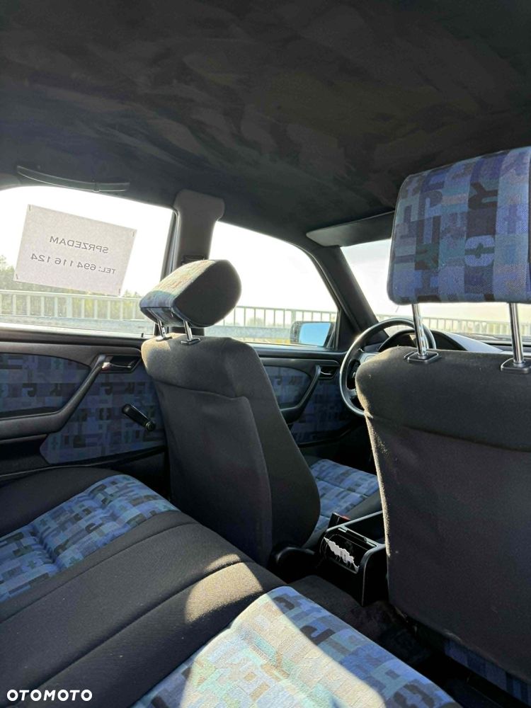 Mercedes-Benz Klasa C 180 T Esprit - 14