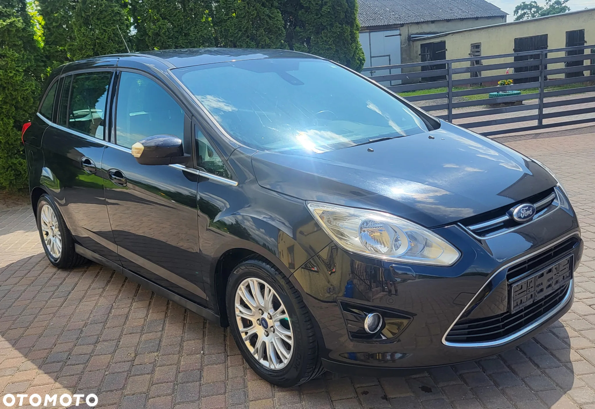 Ford Grand C-MAX 2.0 TDCi Champions Edition - 3
