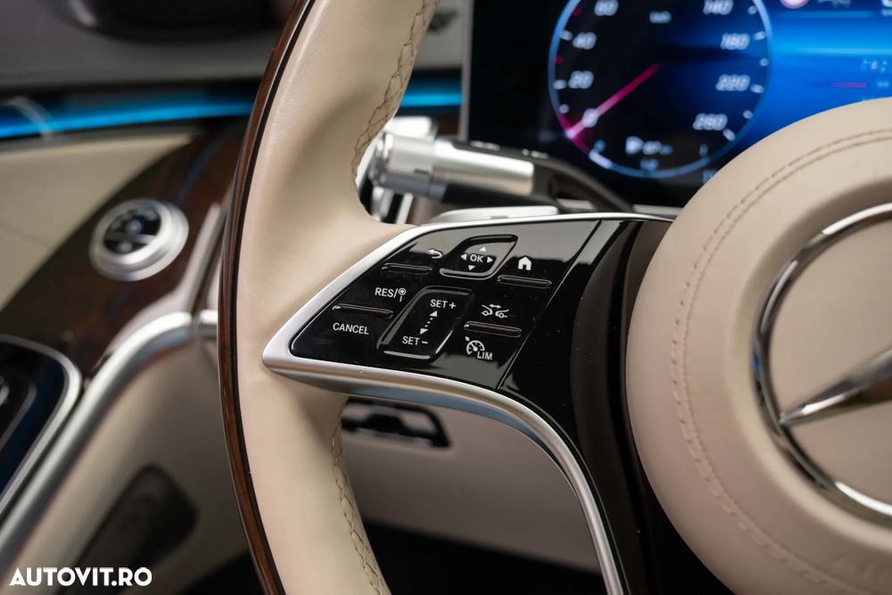 Mercedes-Benz S - 19