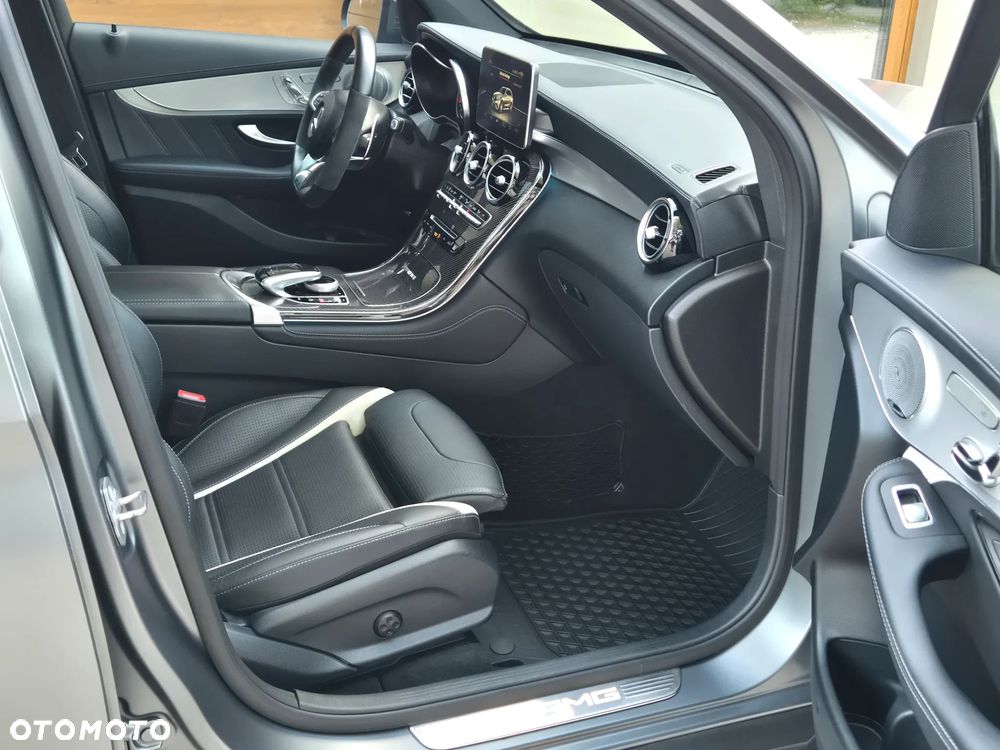 Mercedes-Benz GLC AMG 63 S 4Matic+ AMG Speedshift MCT - 18