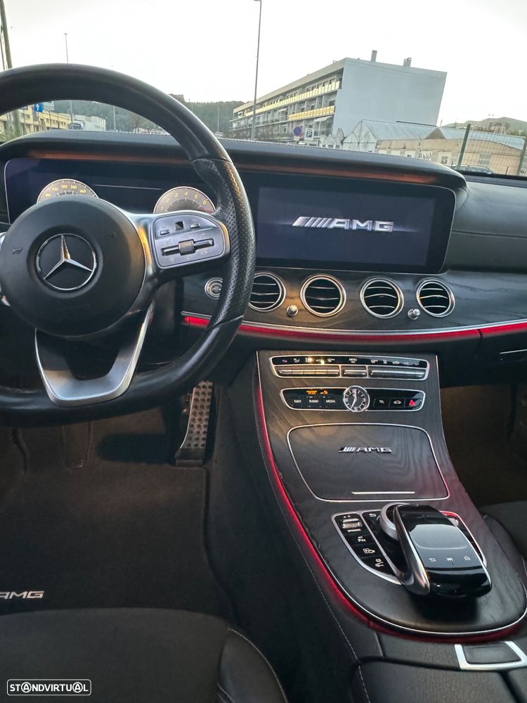 Mercedes-Benz E 300 e AMG Line - 11
