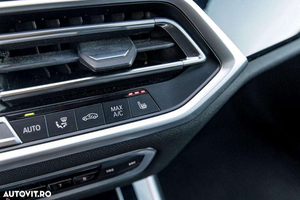 BMW X5 xDrive40i AT MHEV - 33