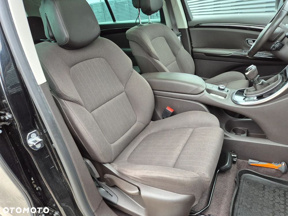 Renault Espace 1.6 dCi Energy Life 7os - 9