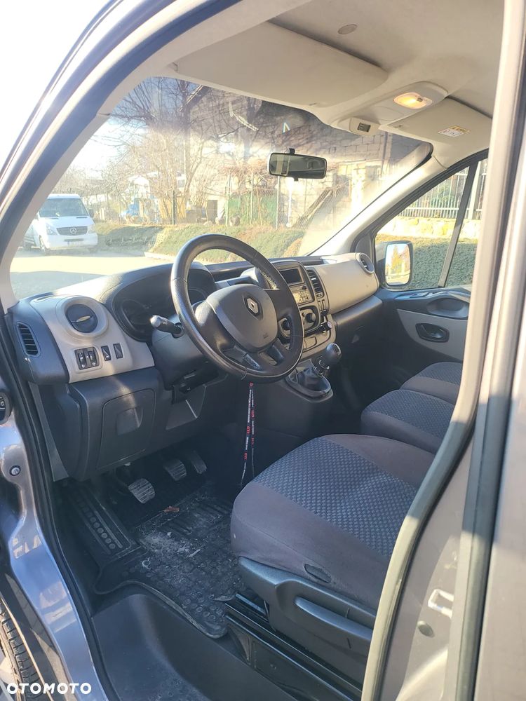 Renault Trafic Grand 1.6 dCi - 7