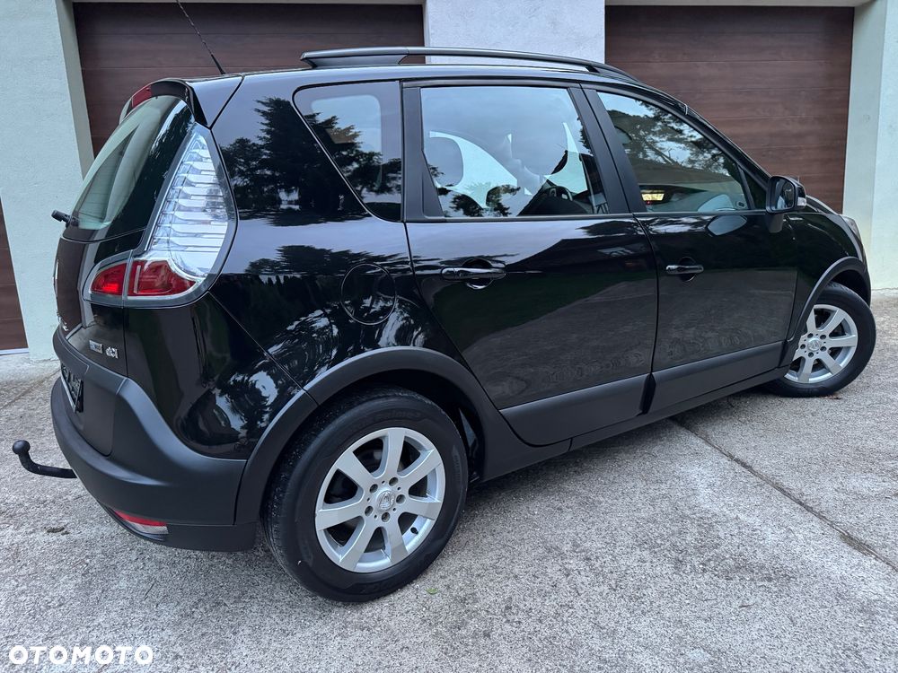 Renault Scenic Energy dCi 110 S&S Xmod Paris - 12