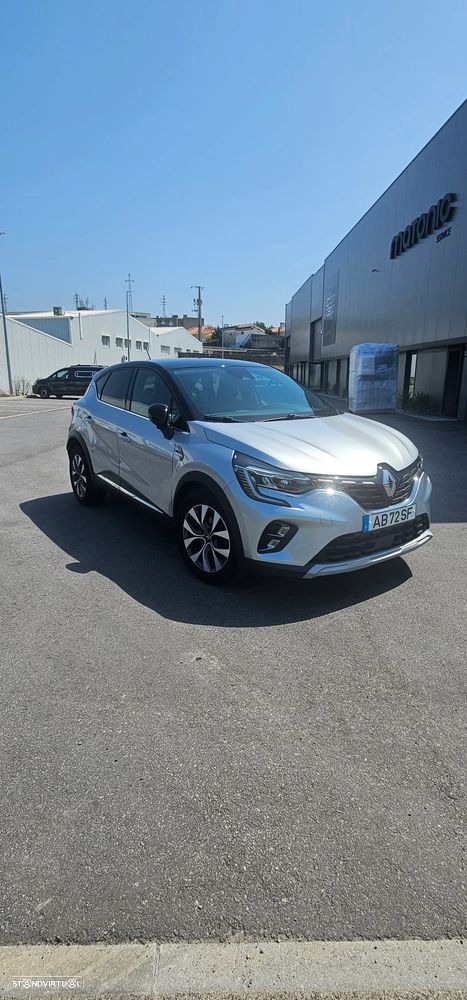 Renault Captur 1.5 dCi Exclusive - 4