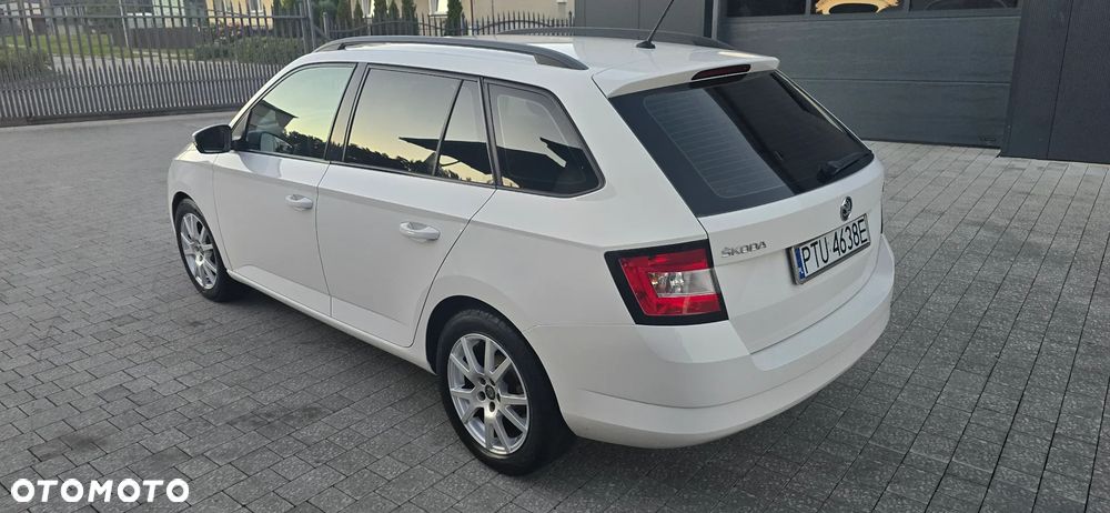Skoda Fabia - 4