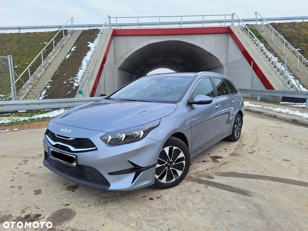 Kia Ceed 1.5 T-GDI Business Line DCT - 1