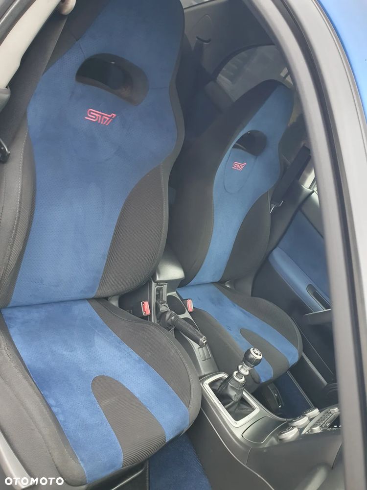 Subaru Impreza 2.0 WRX STI - 16
