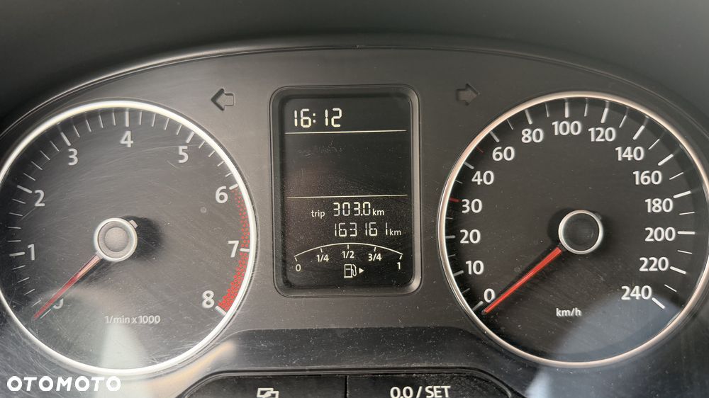 Volkswagen Polo 1.4 16V Trendline - 7