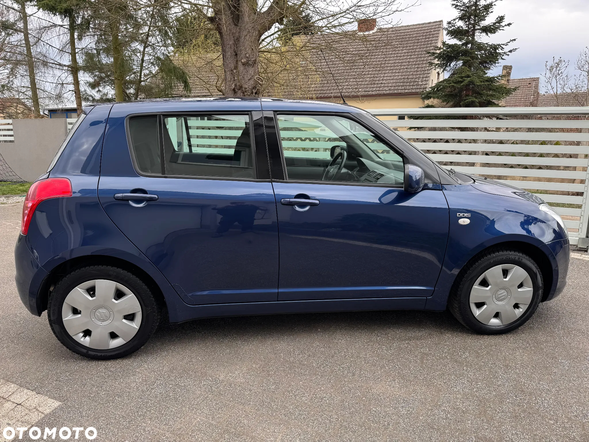 Suzuki Swift 1.3 DDiS Comfort - 9