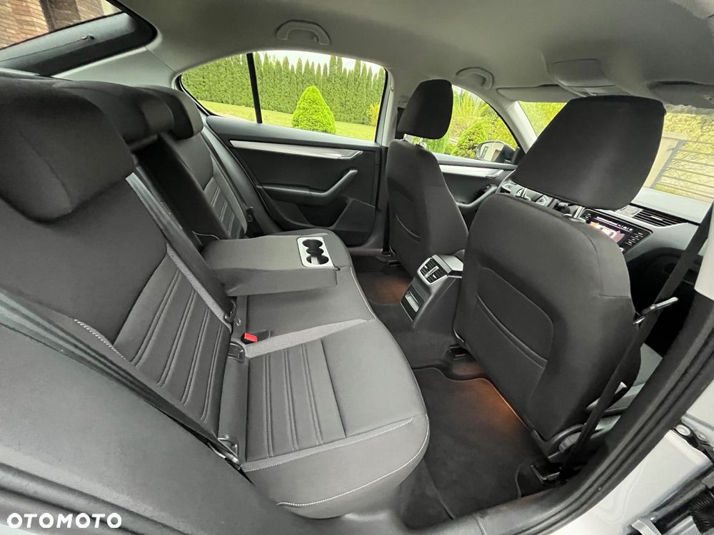Skoda Octavia 1.5 TSI ACT Ambition - 37