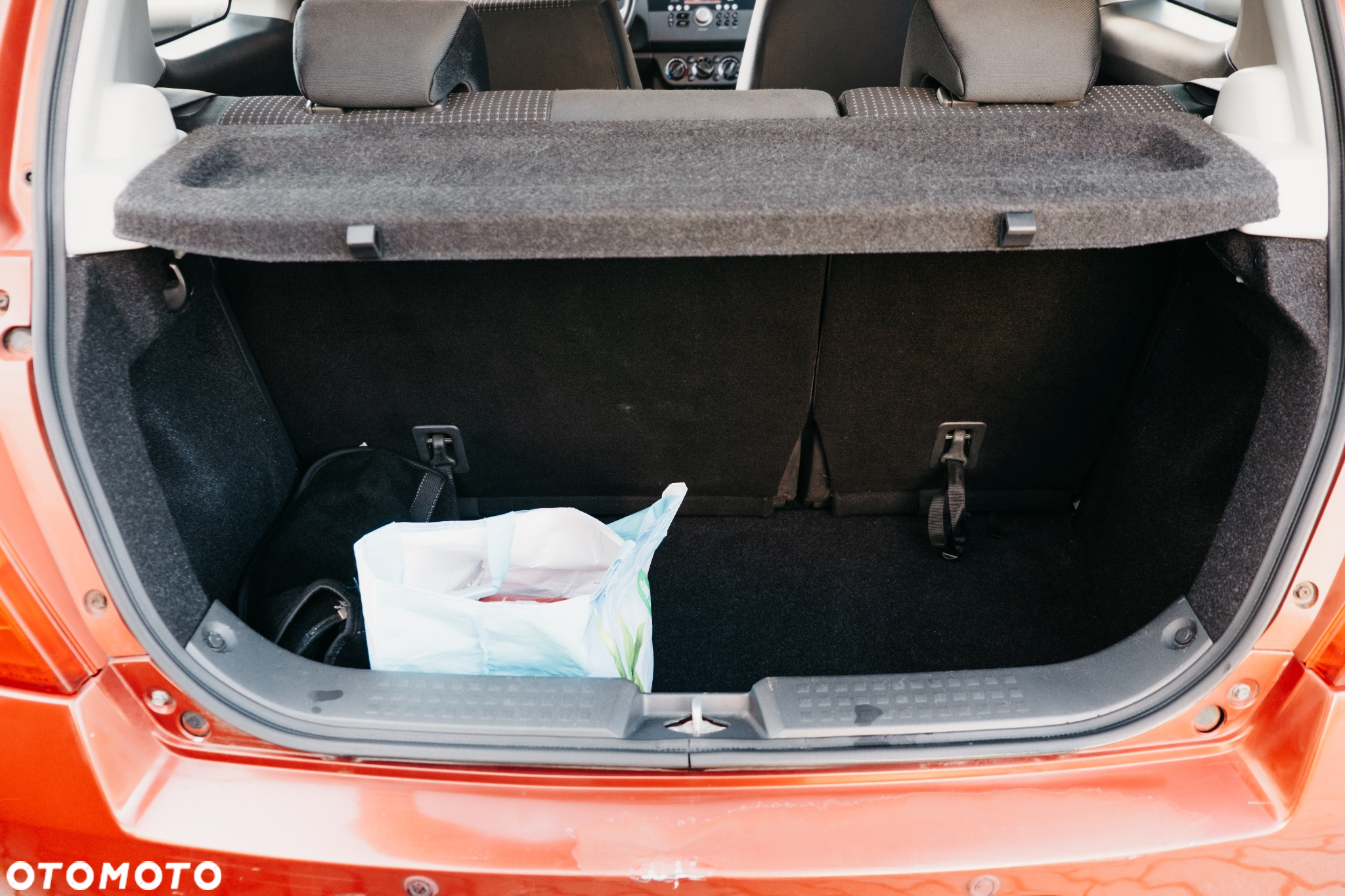 Suzuki Swift - 40