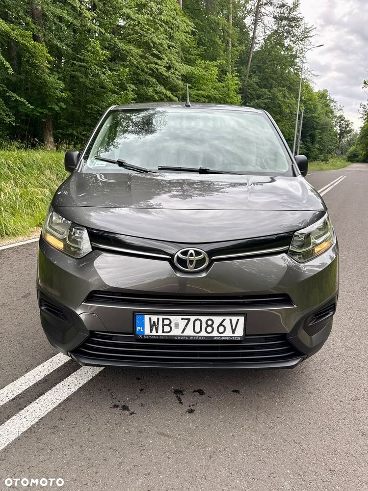 Toyota Proace City - 30
