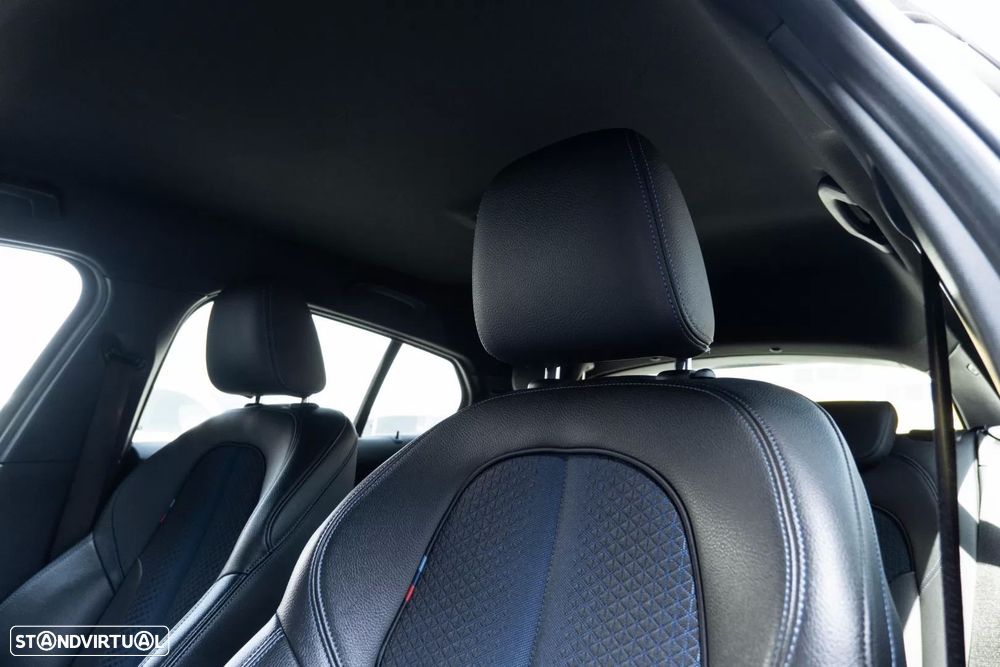 BMW 116 d Pack Desportivo M Auto - 14