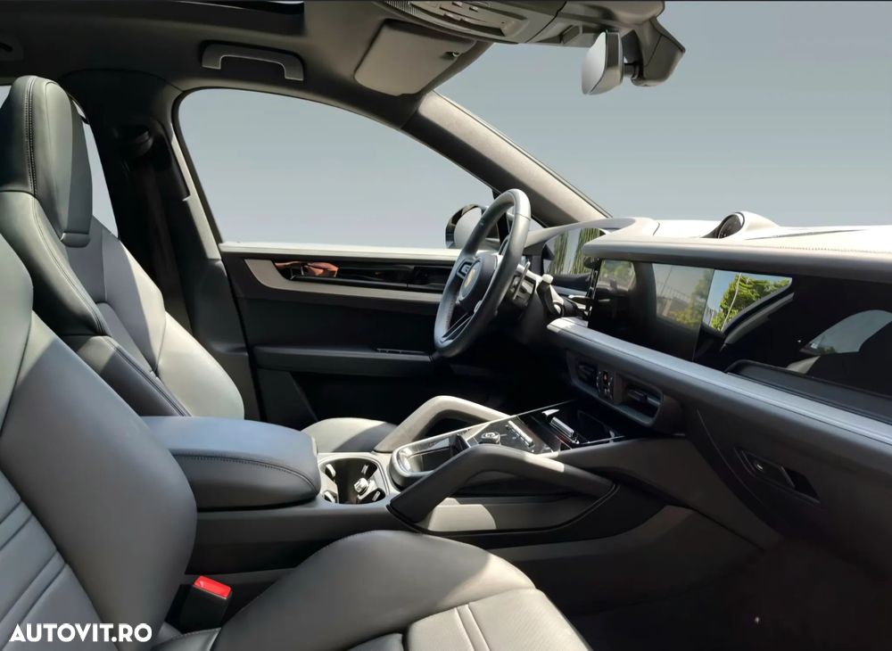 Porsche Cayenne Coupe Black Edition - 10