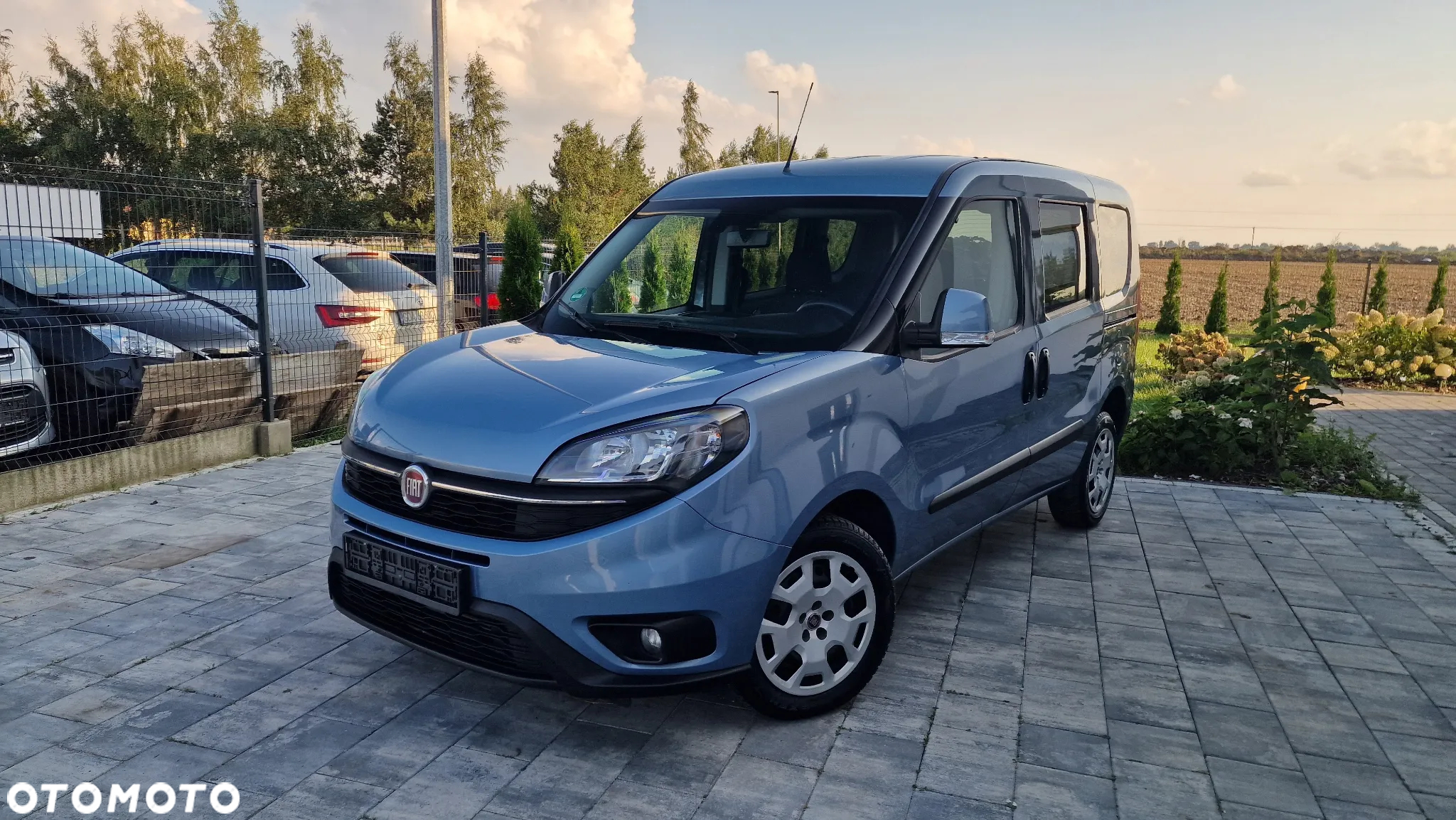Fiat Doblo 1.6 16V Multijet Trekking - 8