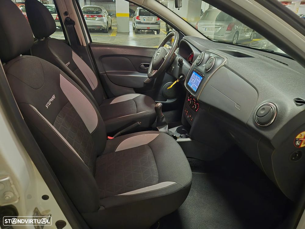 Dacia Sandero 0.9 TCe Stepway - 39