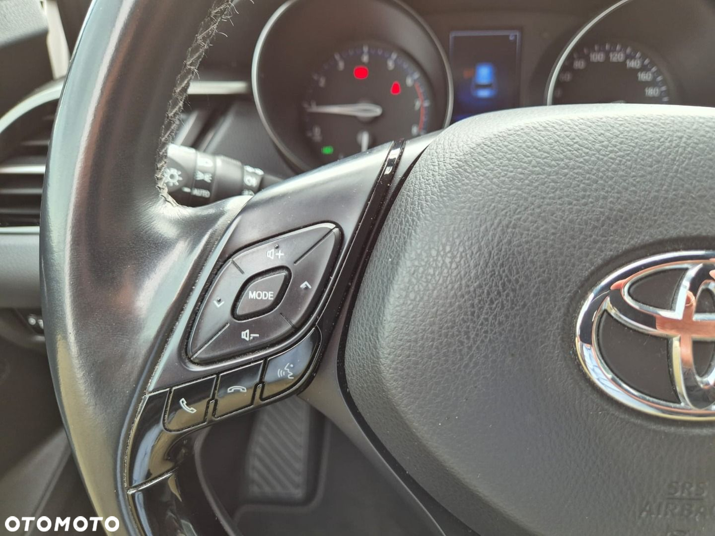 Toyota C-HR 1.2 T GPF Premium - 17