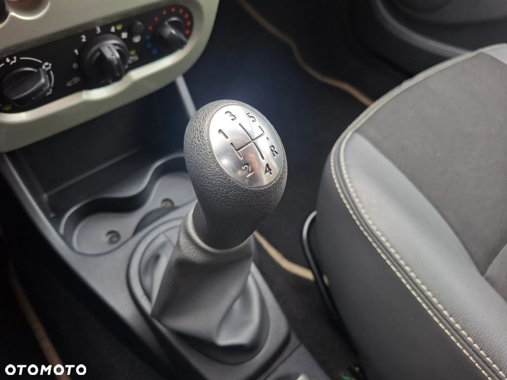 Dacia Sandero 1.5 dCi Laureate - 22