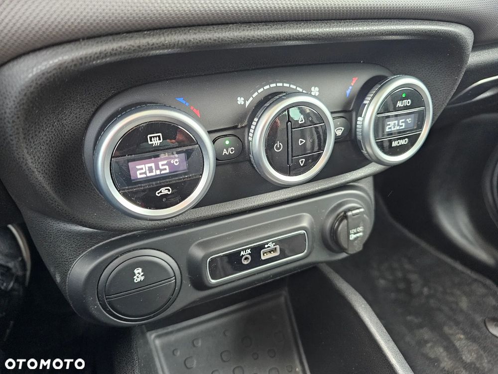 Fiat 500L 1.6 Multijet Start&Stopp Urban - 28