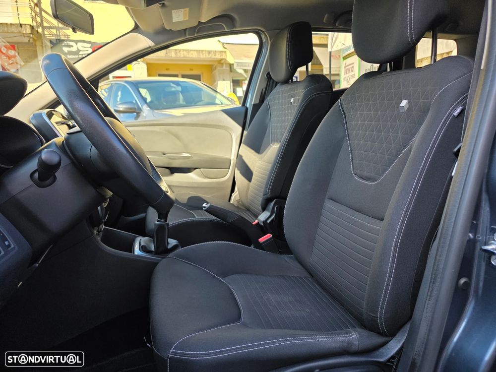 Renault Clio Sport Tourer 0.9 TCe Limited - 13