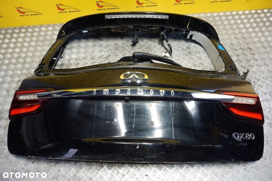 INFINITI QX80 2018 - 2024 Klapa Tylna Bagażnika Spoiler Lampa Tył USA - 7