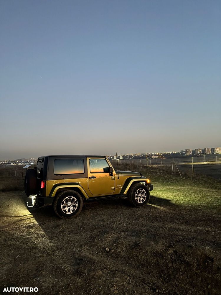 Jeep Wrangler - 4
