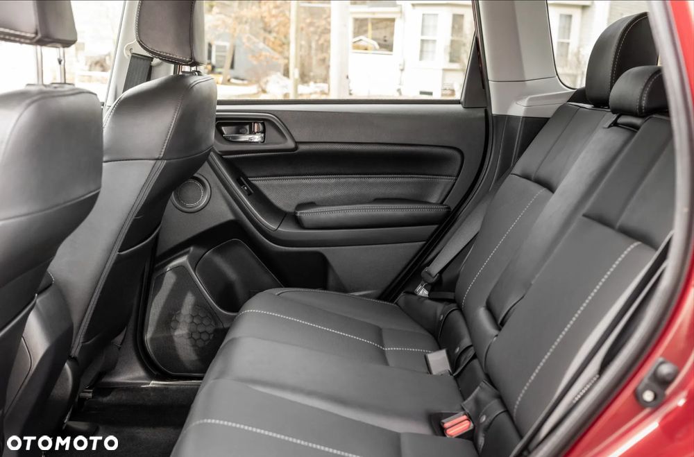 Subaru Forester 2.0 XT Platinum Lineartronic - 16