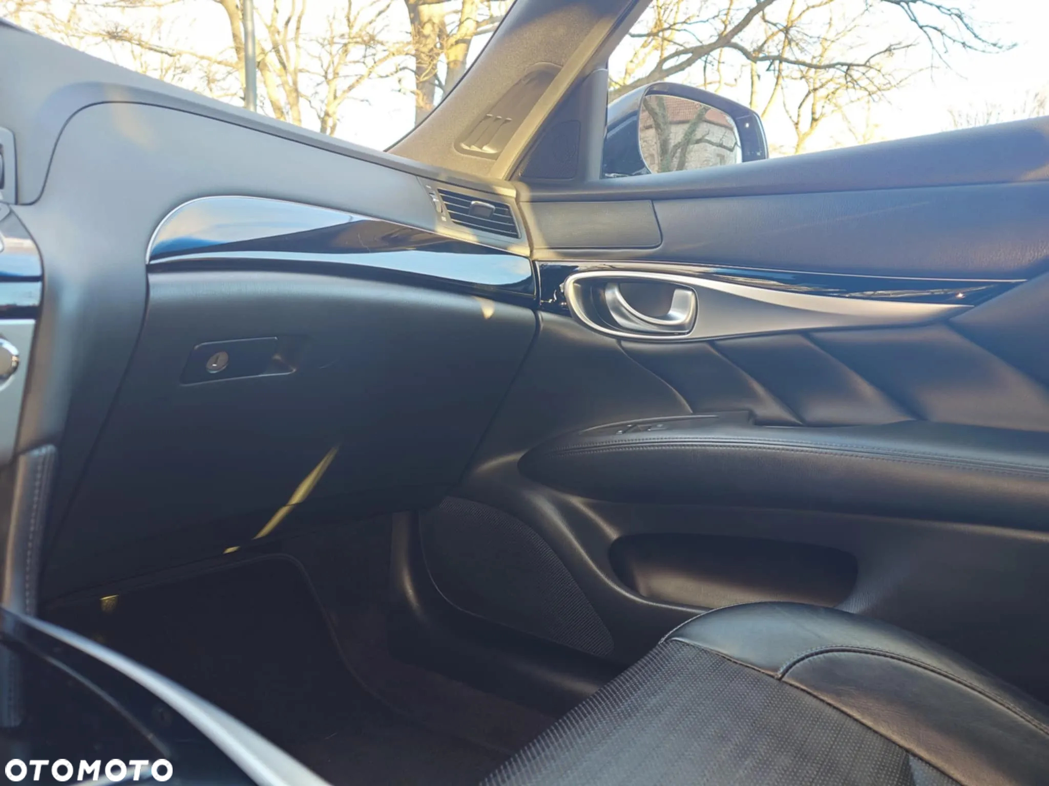 Infiniti Q70 2.2d Sport Tech EU6 - 13