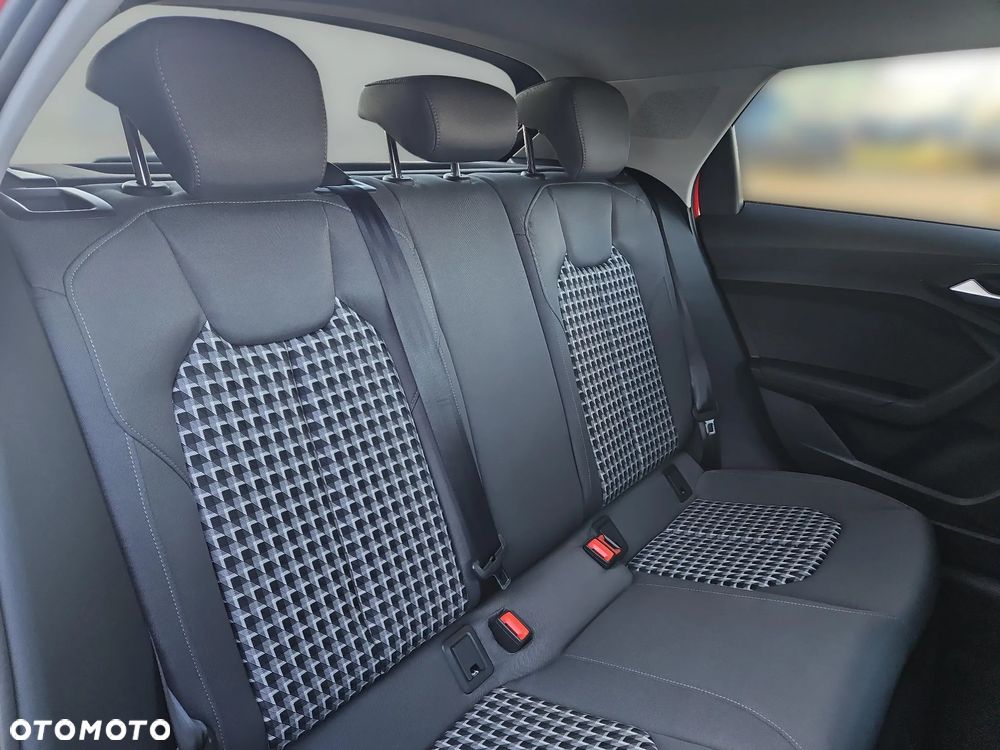 Audi A1 Sportback 30 TFSI Advanced S tronic - 12