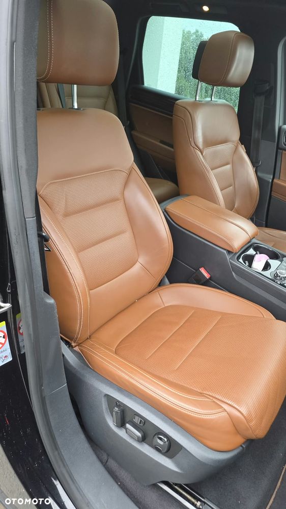 Volkswagen Touareg 3.0 V6 TDI BMT X-Edition - 22