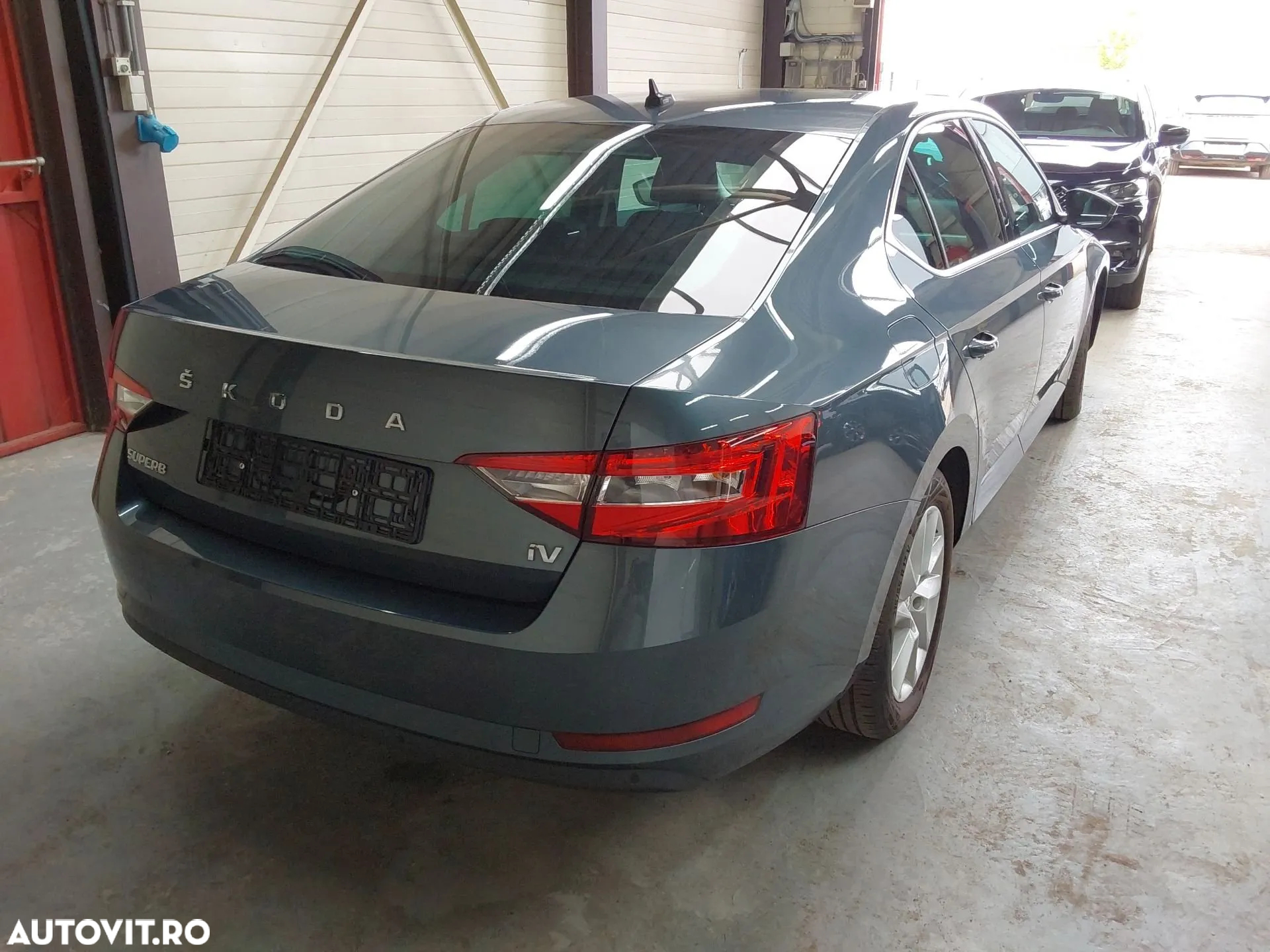 Skoda Superb 1.4 TSI DSG Ambition - 17