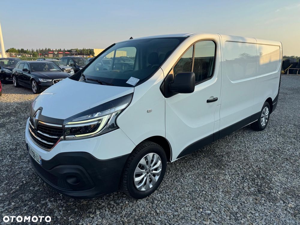 Renault Trafic - 2