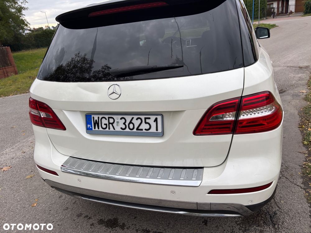 Mercedes-Benz ML 350 BlueTEC 4MATIC 7G-TRONIC Edition 1 - 21