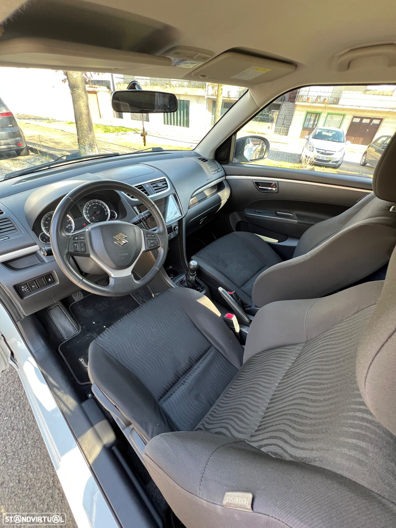 Suzuki Swift 1.2 VVT GLX - 5