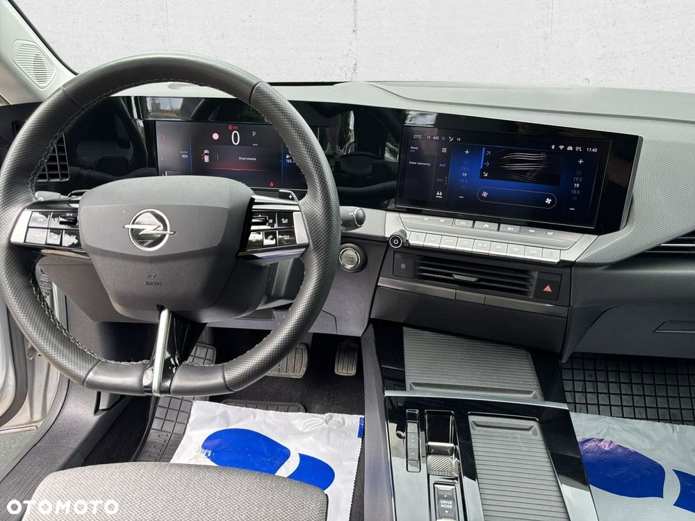Opel Astra - 18
