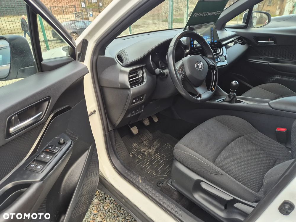 Toyota C-HR 1.2 T Premium - 23