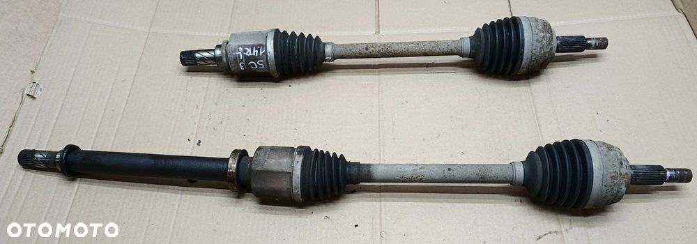 Scenic III półoś półoś 1,4TCe Megane Renault - 1