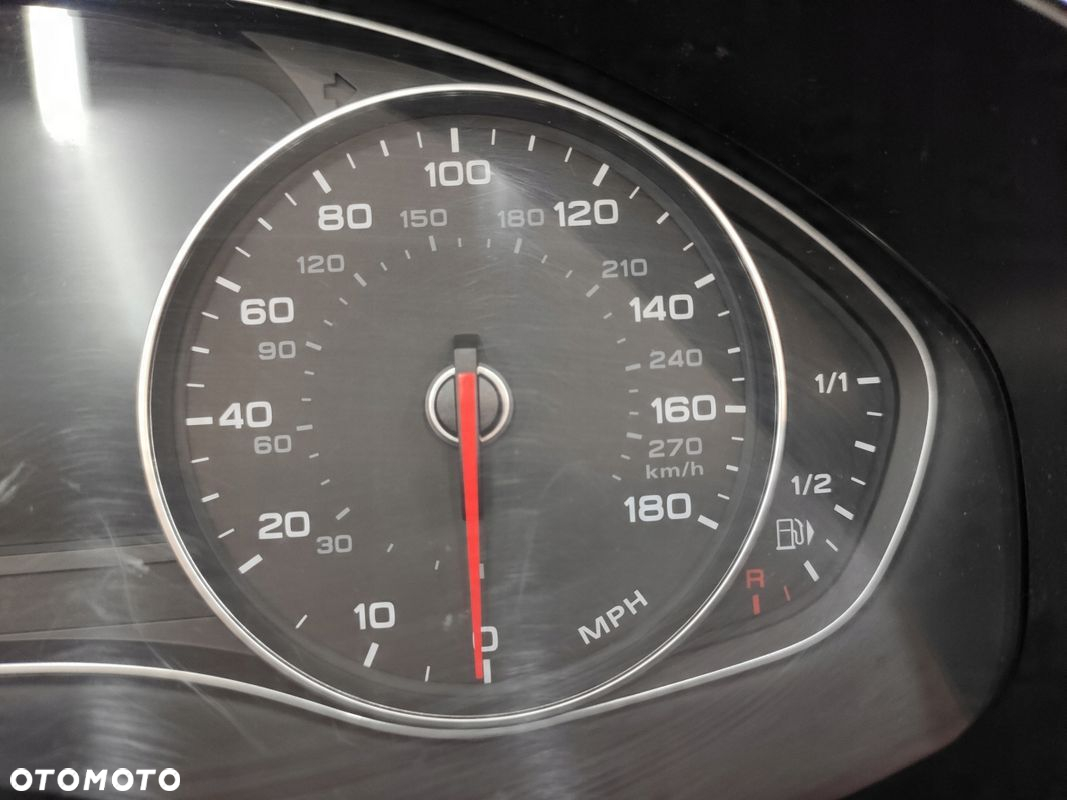 AUDI A7 4G LIFT 3.0 TDI LICZNIK ZEGARY PRĘDKOŚCIOMIERZ ANGLIK 4G8920985L - 6