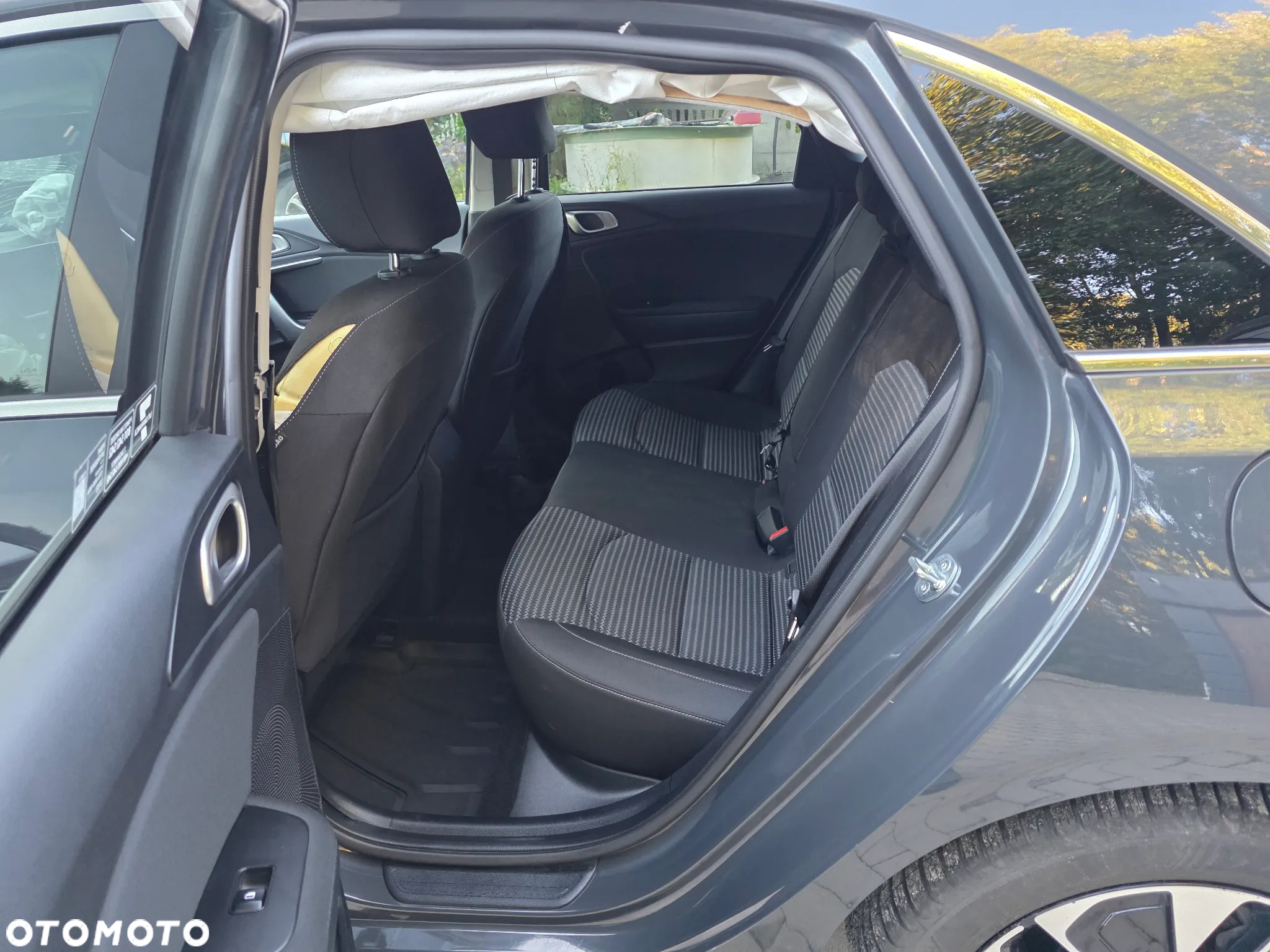 Kia Ceed 1.5 T-GDI L DCT - 14