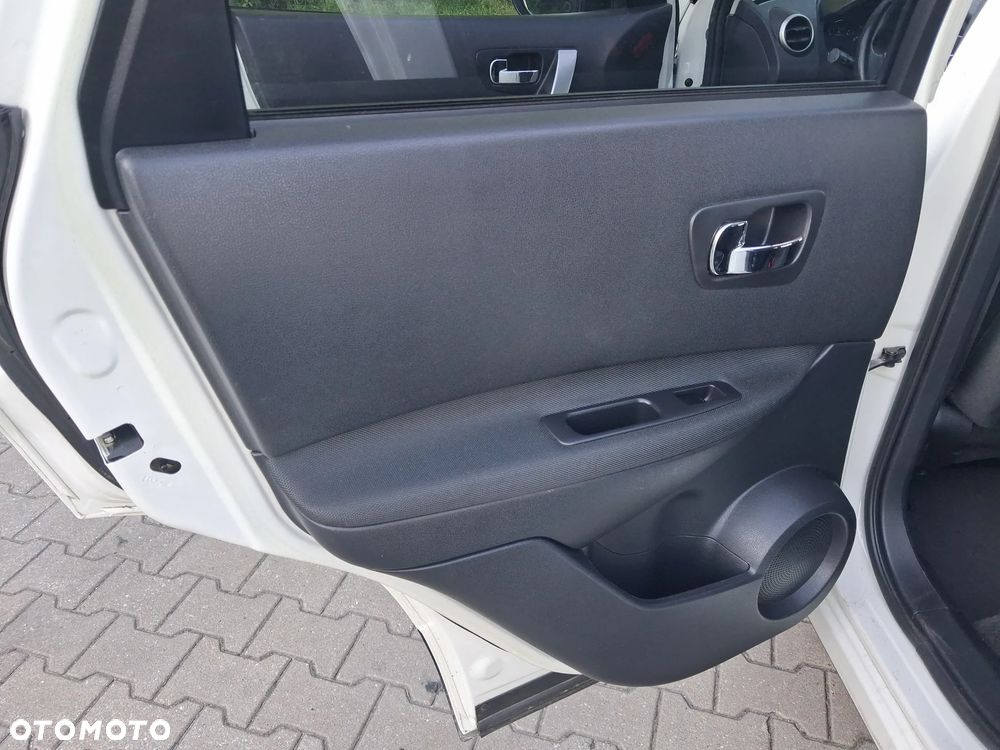 Nissan Qashqai 1.6 Tekna CVT - 24