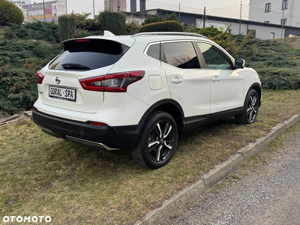 Nissan Qashqai 1.2 DIG-T Xtronic TEKNA+ - 5