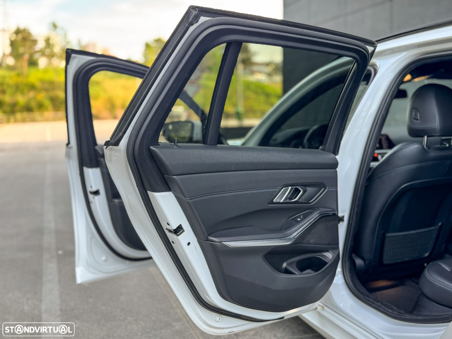 BMW 320 d Touring Pack M Auto - 42