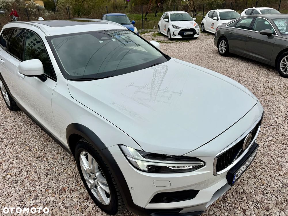 Volvo V90 Cross Country B4 D AWD Ultimate - 4